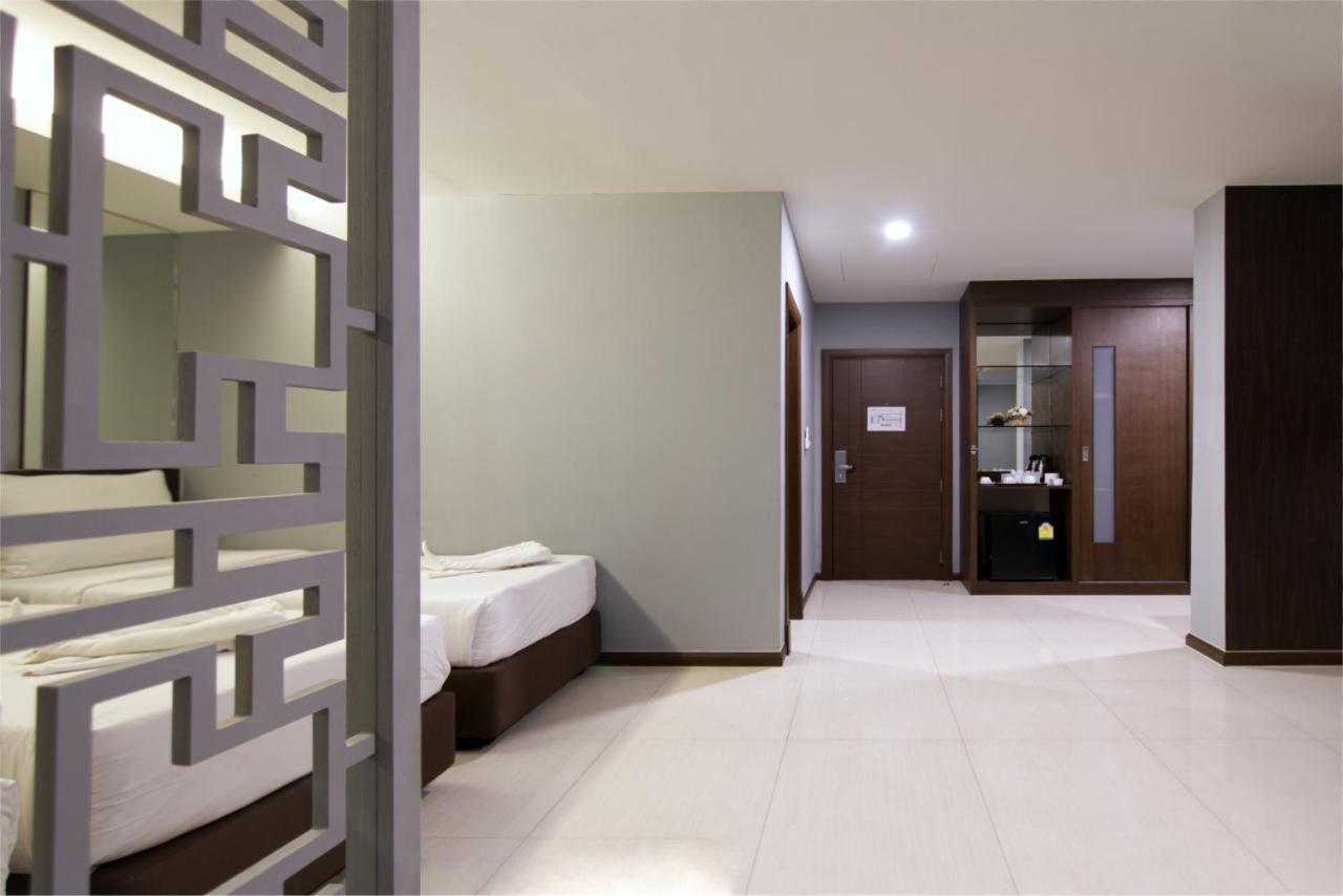 בנגקוק Grand Alpine Hotel מראה חיצוני תמונה
