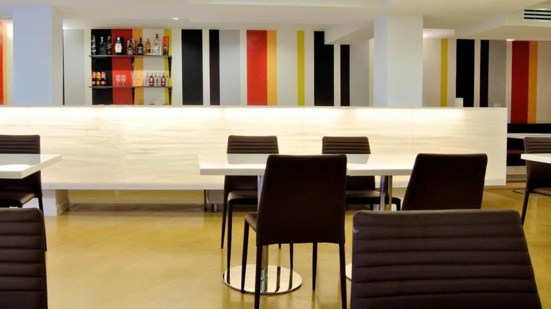 בנגקוק Grand Alpine Hotel מראה חיצוני תמונה